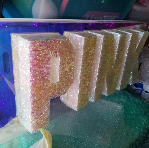 Victoria's Secret PINK Display Light💯💓😍 - Picture 2 of 2